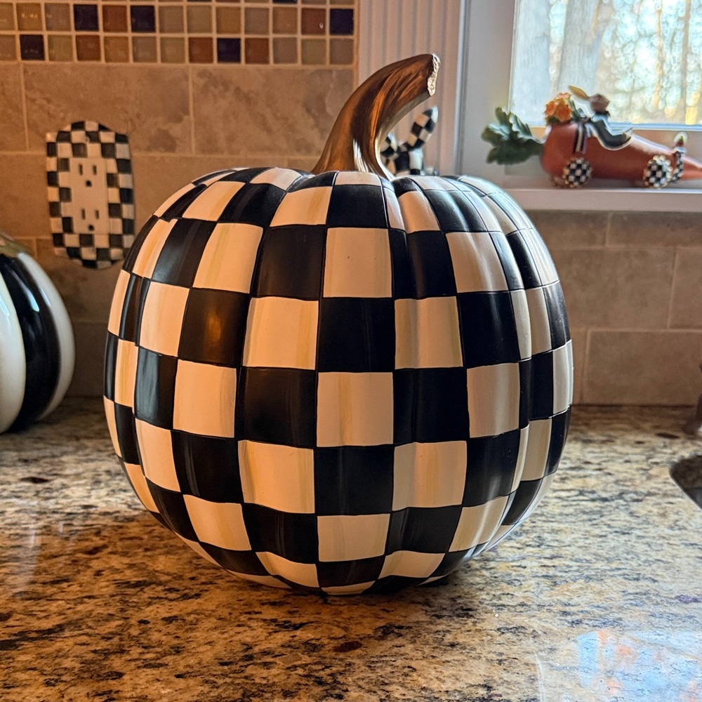 McKenzie Childs Courtly check Black and White Pumpkin